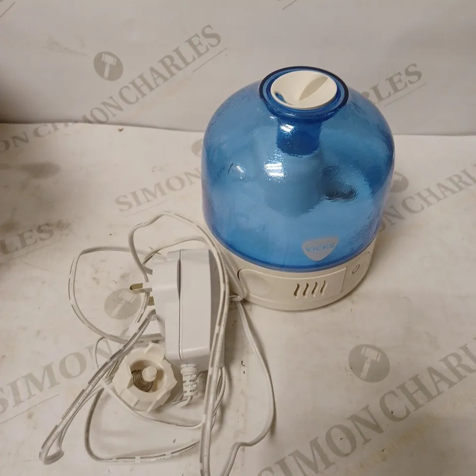 VICKS VUL505 COOL MIST PERSONAL HUMIDIFIER