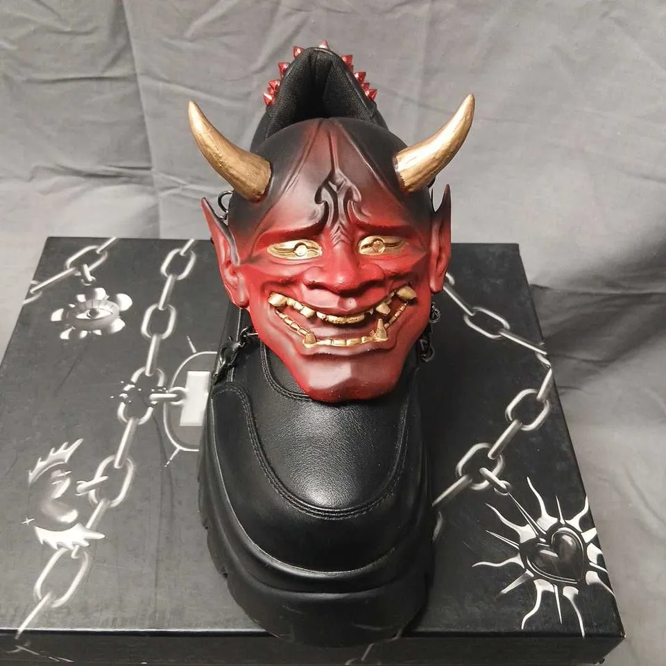 KOI SPAWN OF RAPTURE BLACK PLATFORM SHOES WITH HORNED DEMON MASK, UK 4