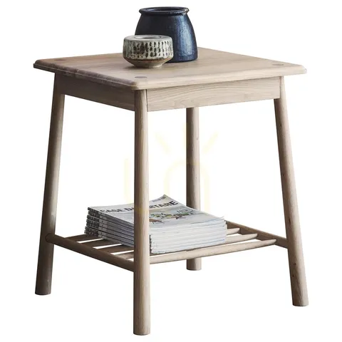 BOXED SIDE TABLE GALLERY DIRECT WYCOMBE OAK (1 BOX)
