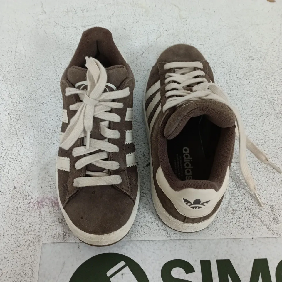UNBOXED PAIR OF ADIDAS CAMPUS IN BROWN - UK 6