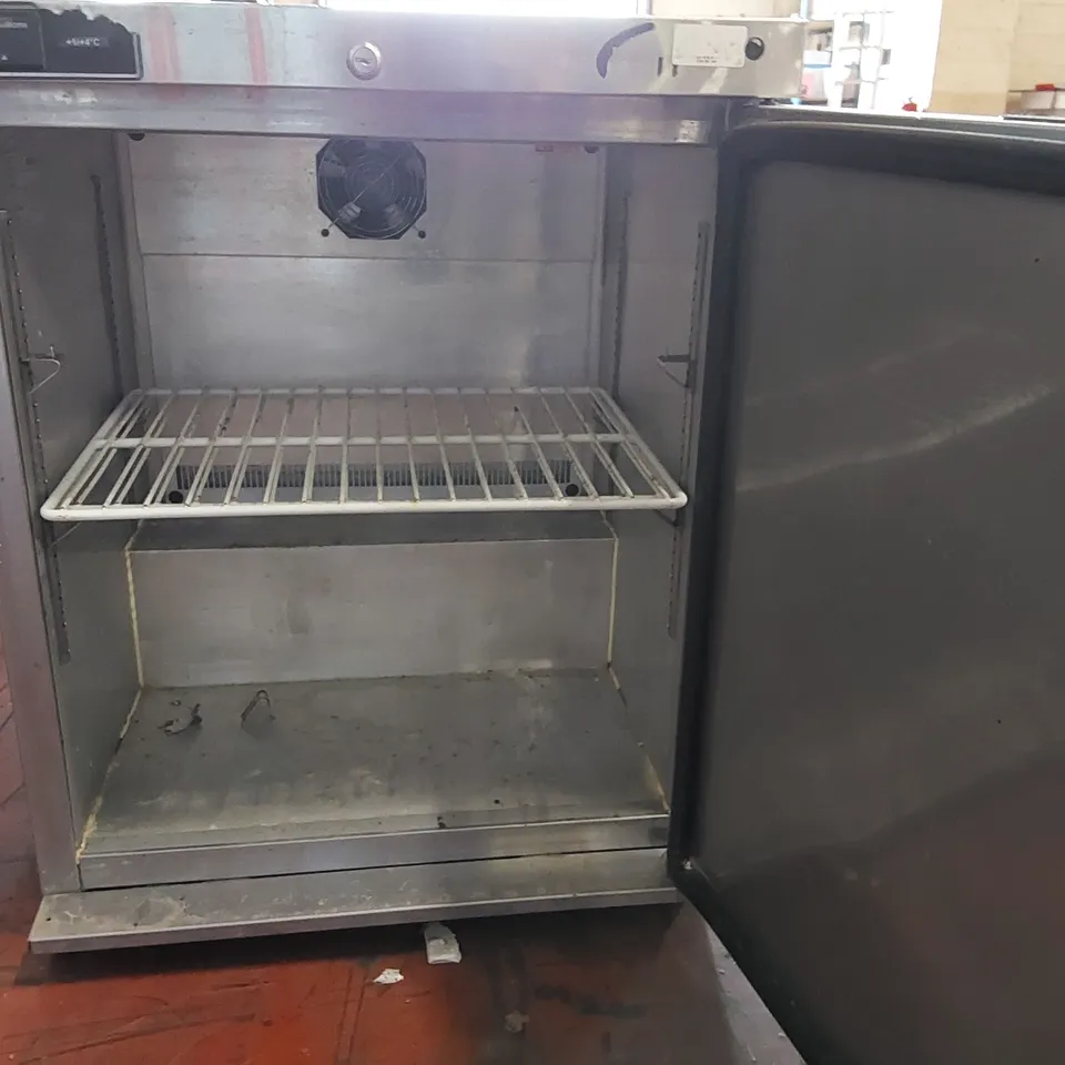 WILLIAMS HA135-SA R1 SINGLE DOOR UNDERCOUNTER REFRIGERATOR