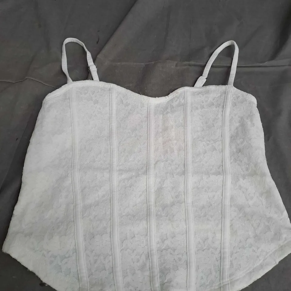 HOLKISTER CROP TOP WHITE SIZE MEDIUM