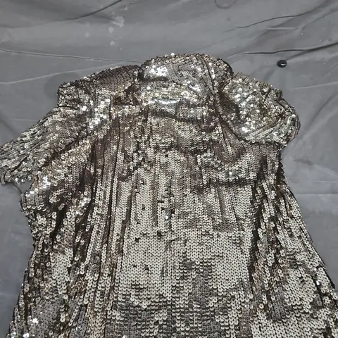 SILVER SEQUIN EVENINGWEAR TOP - SIZE UNSPECIFIED 
