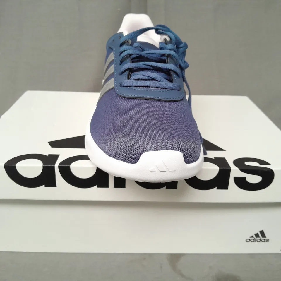 BOXED PAIR OF ADIDAS LITE RACER 4.0 SHOES IN BLUE/SILVER UK SIZE 6.5