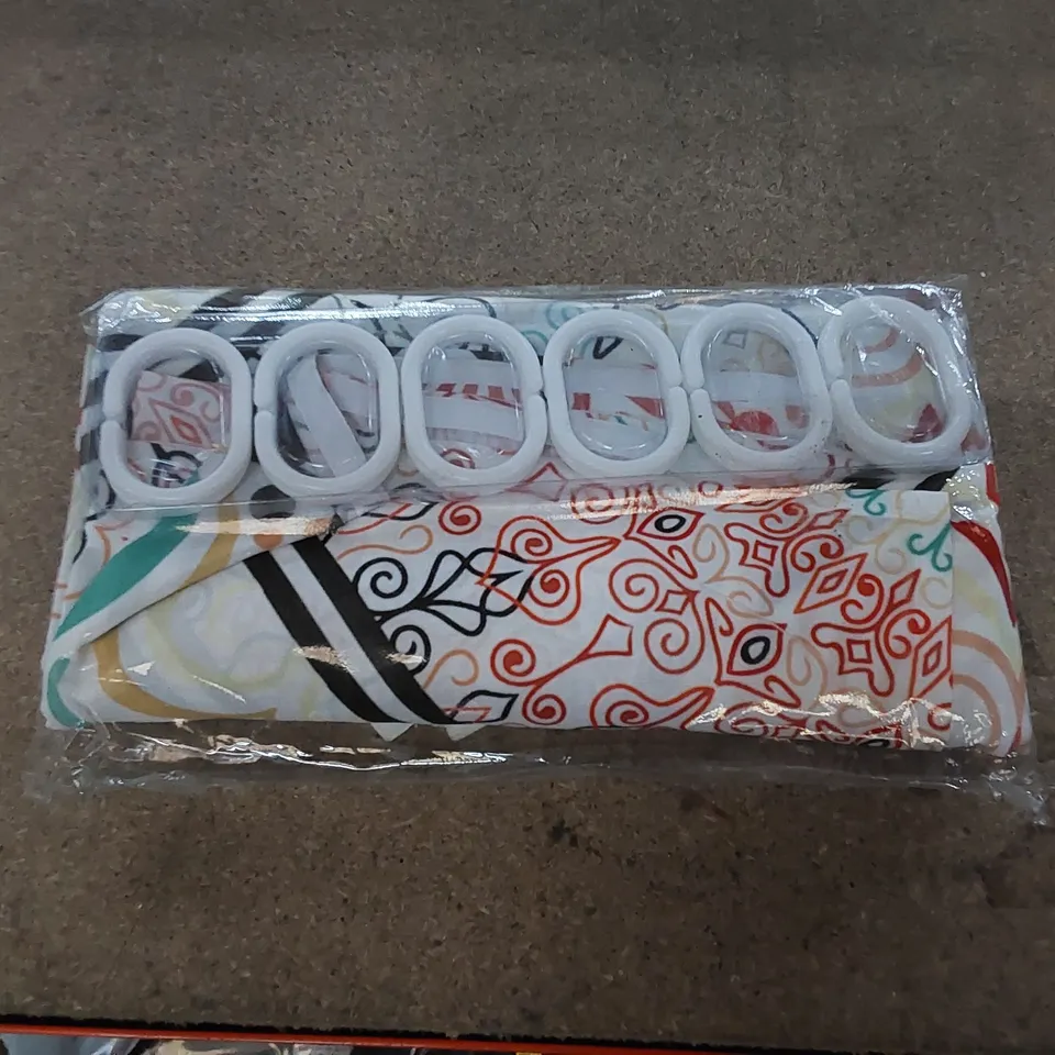 BAGGED WINSFORD POLYESTER SHOWER CURTAIN