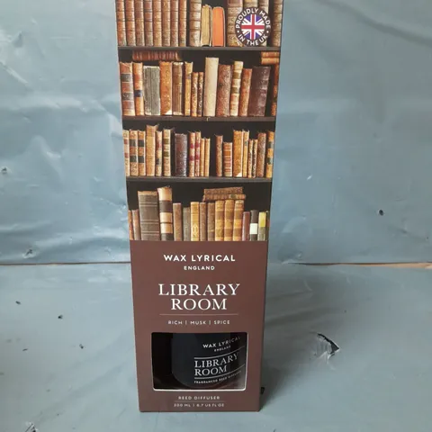 LOT OF 4 WAX LYRICAL LIBRARY ROOM SCENTED REED DIFFUSER - COLLECTION ONLY - GLASS