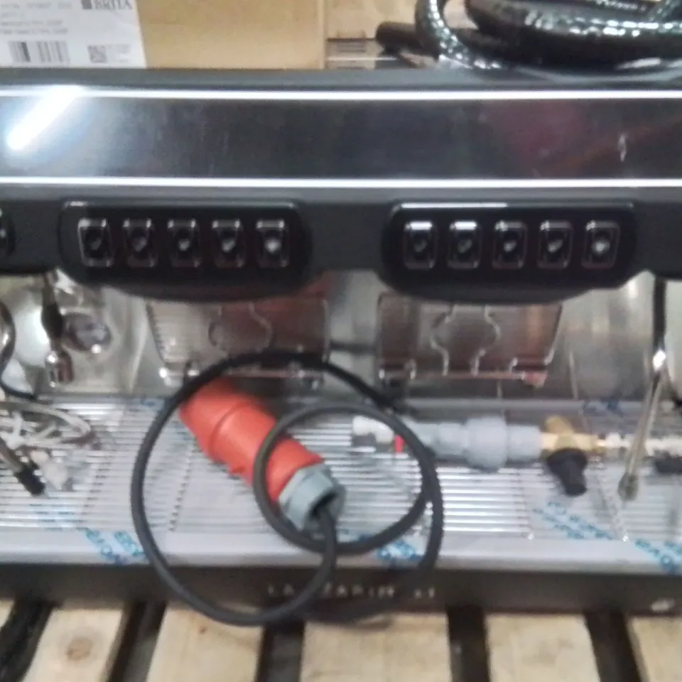 CARMALI DIVA PRO 2 COMMERCIAL COFFEE MACHINE 