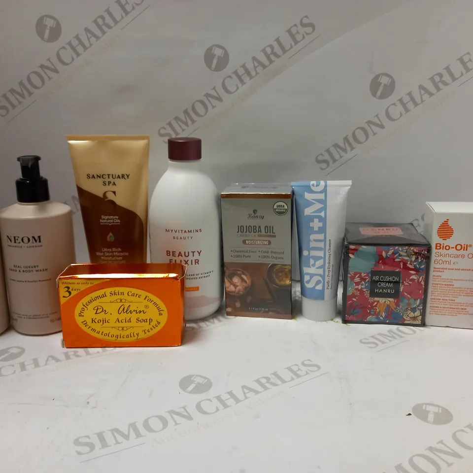 LOT OF APPROX 10 ASSORTED BEAUTY ITEMS TO INCLUDE NEOM BODY LOTION, SANCTUARY SPA MOISTURISER, BIO-OIL, ETC
