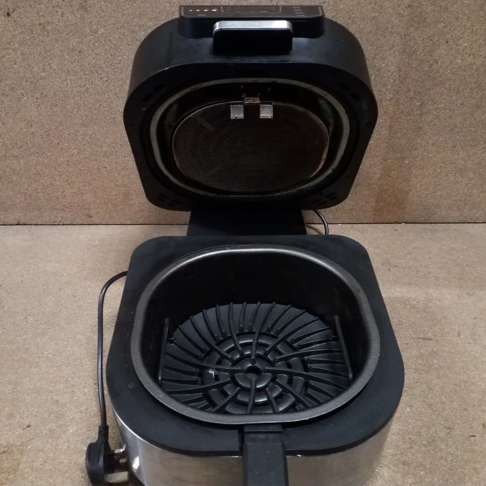 BOXED TOWER 5-IN-1 AIR FRYER & SMOKELESS GRILL
