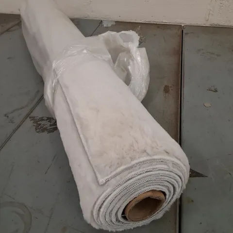 BRAND NEW PACO HOME SOFT CREAM SHAGGY RUG SIZE UNSPECIFIED