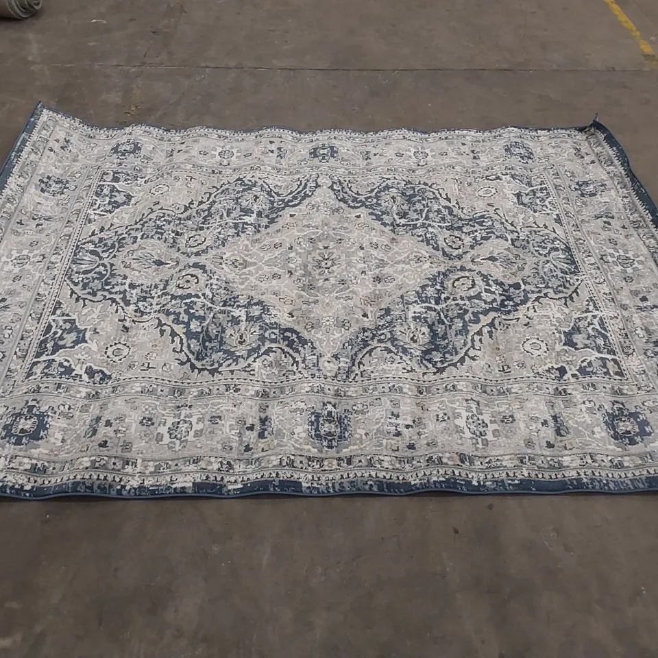 PERSIAN MACHINE WOVEN AREA RUG - NAVY // SIZE: 200 X 275cm