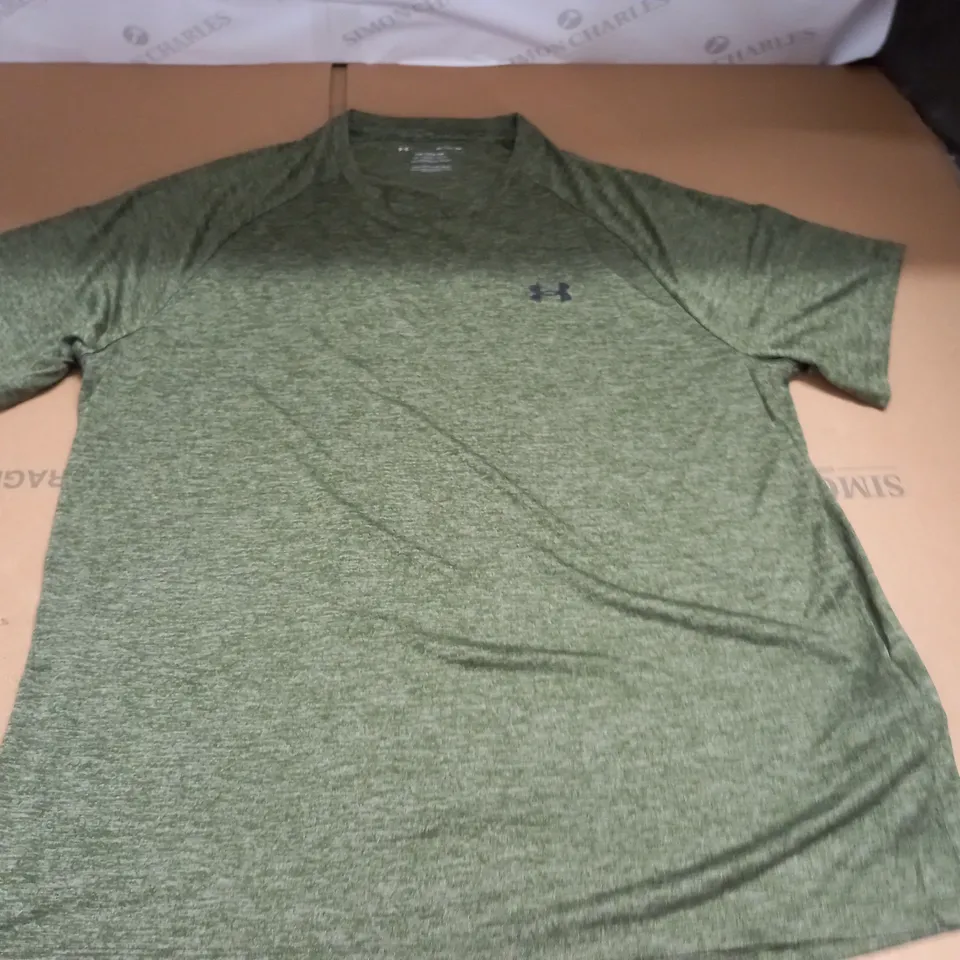 UNDER ARMOUR GREEN TECH TEE - XL
