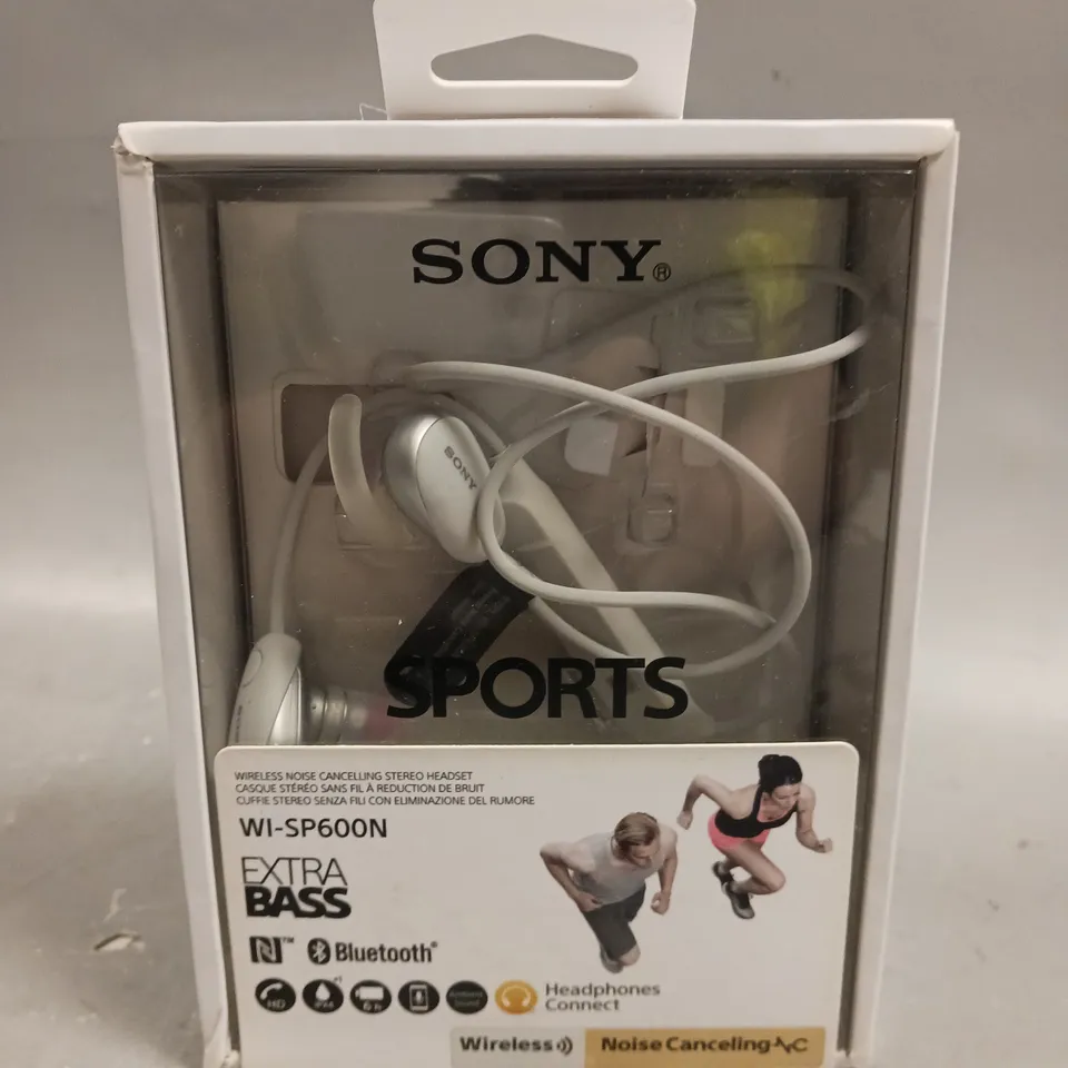 BOXED SONY WI-SP600N SPORTS WIRELESS EARPHONES 