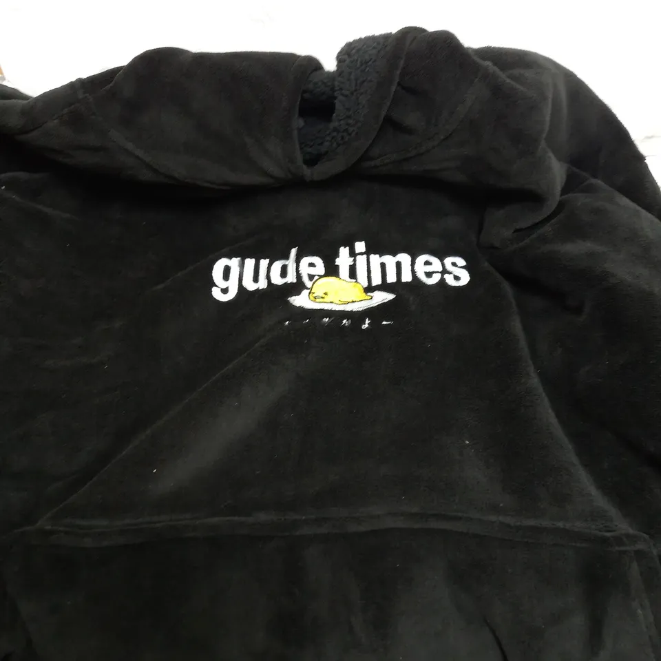 ONE SIZE TYPO BLACK FLUFFY HOODIE