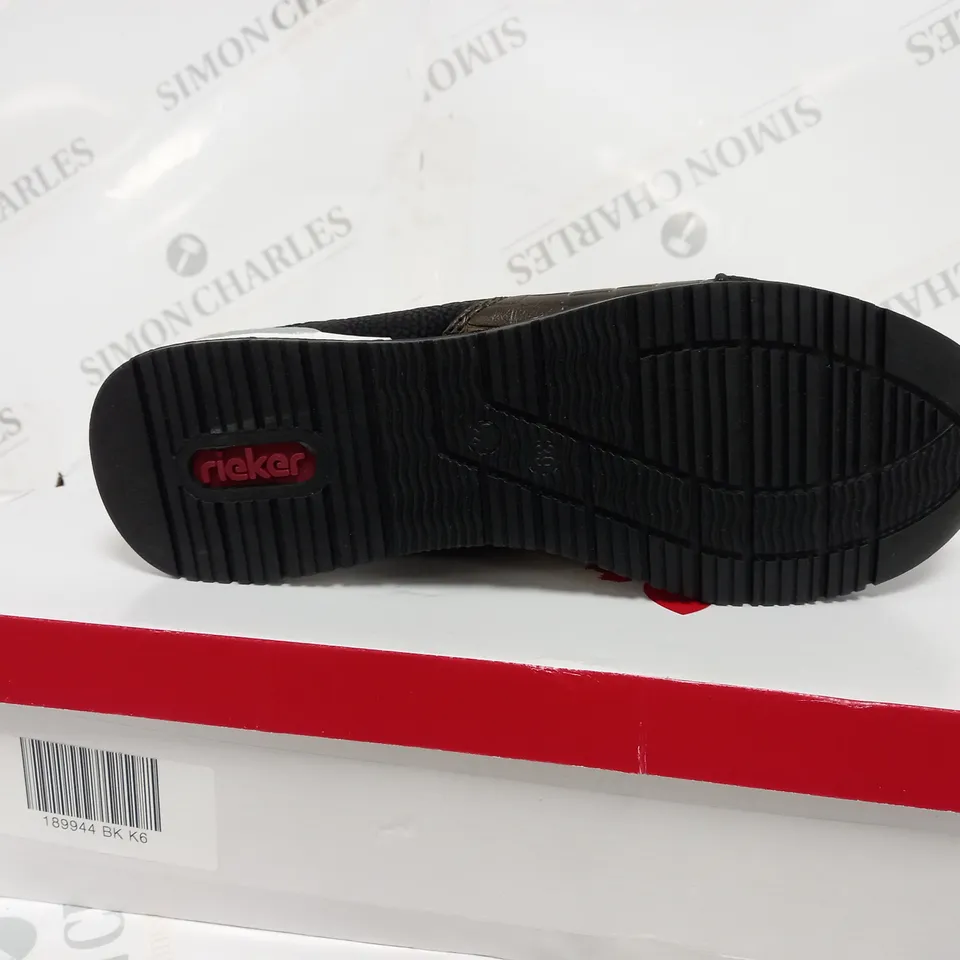 BOXED PAIR OF RIEKER HIGH TOP MIX MATERIAL TRAINER BOOTS IN BLACK UK SIZE 6
