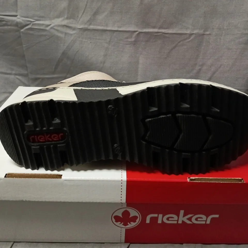 BOXED PAIR OF RIEKER WOMENS BOOTS, N6352-60, BEIGE LADIES ANKLE BOOT - SIZE 38