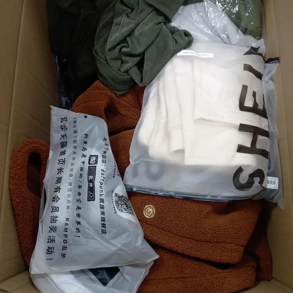 BOX OF APPROX. 50 ASSORTED CLOTHING VARYING IN SIZE/COLOUR/STYLE TO INCLUDE:  TOPS, TROUSERS, JUMPERS
