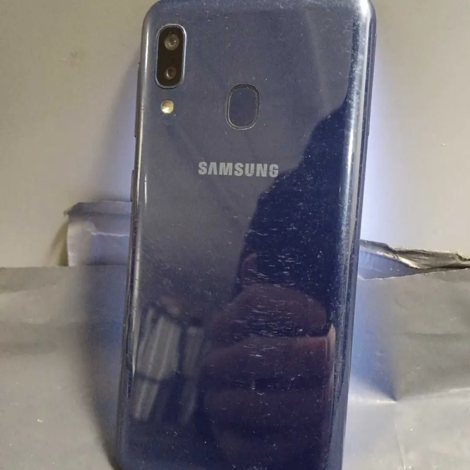 SAMSUNG GALAXY A20 E 