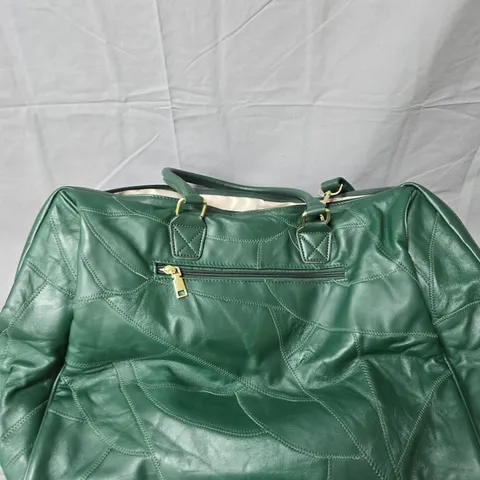 GREEN QUILTED LEATHER WEEKEND BAG WITH GOLD-TONE HARDWARE 