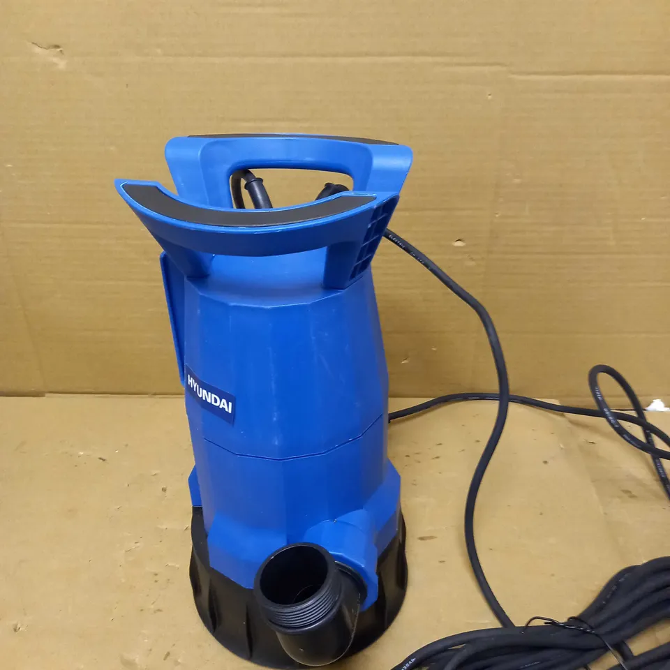 HYUNDAI 550W ELECTRIC CLEAN AND DIRTY WATER SUBMERSIBLE WATER PUMP