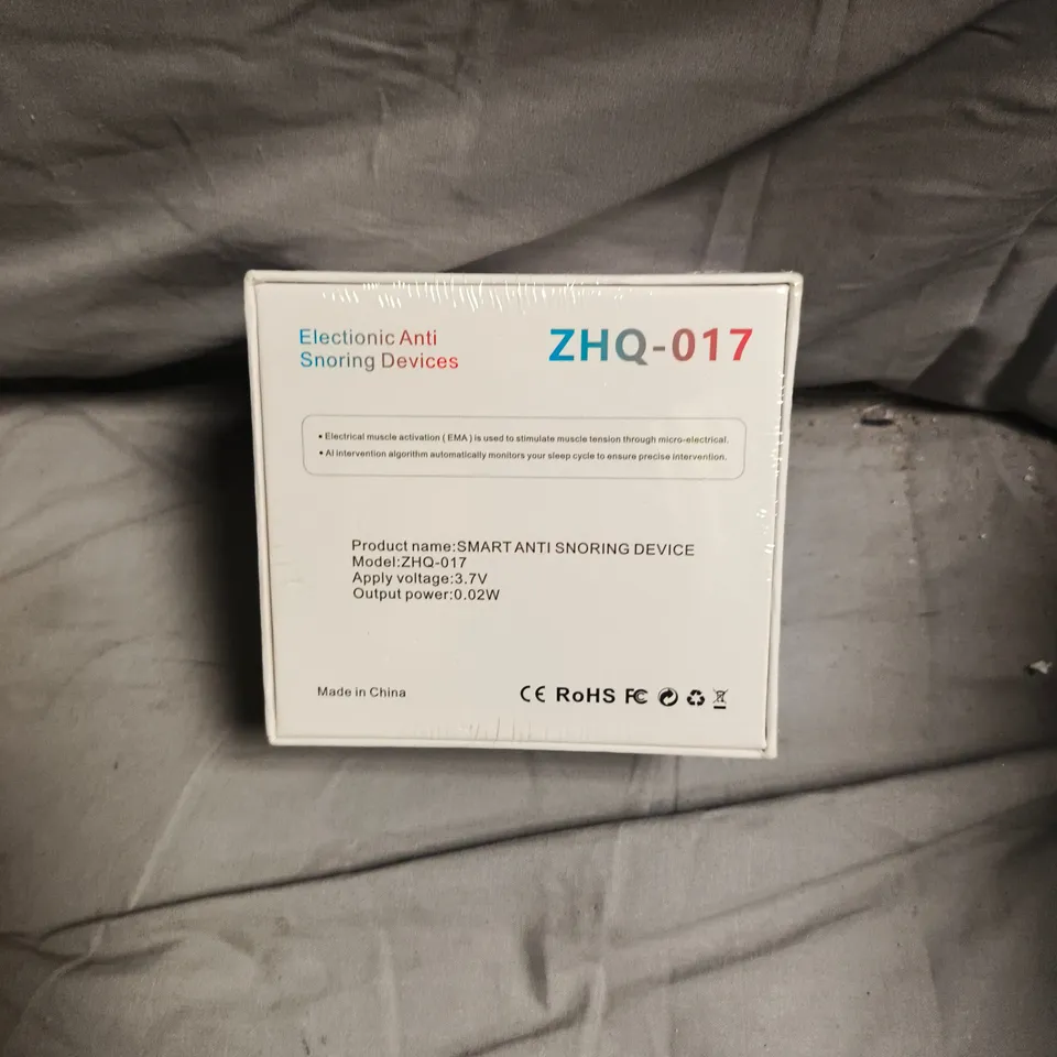 ZHQ-017 SMART ANTI-SNORING DEVICE – ELECTRONIC SNORING AID (BOXED)