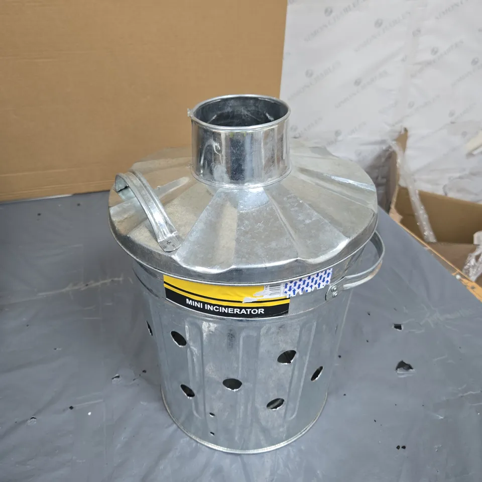 MINI INCINERATOR – GALVANISED METAL WITH PERFORATED BODY AND LID