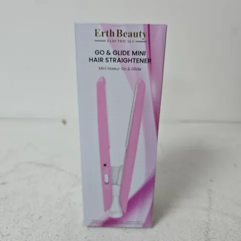 BOXED AND SEALED ERTHBEAUTY GO & GLIDE MINI HAIR STRAIGHTENER IN PINK