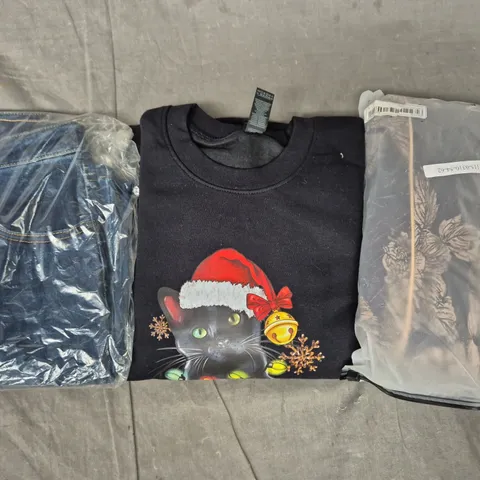 BOX OF APPROXIMATELY 20 ASSORTED CLOTHING AND FASHION ITEMS IN VARIOUS STYLES, SIZES, AND COLOURS - COLLECTION ONLY