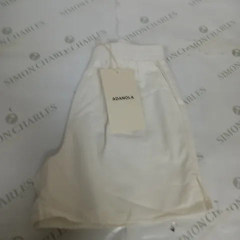 ADANOLA COTTON SHORTS SIZE M