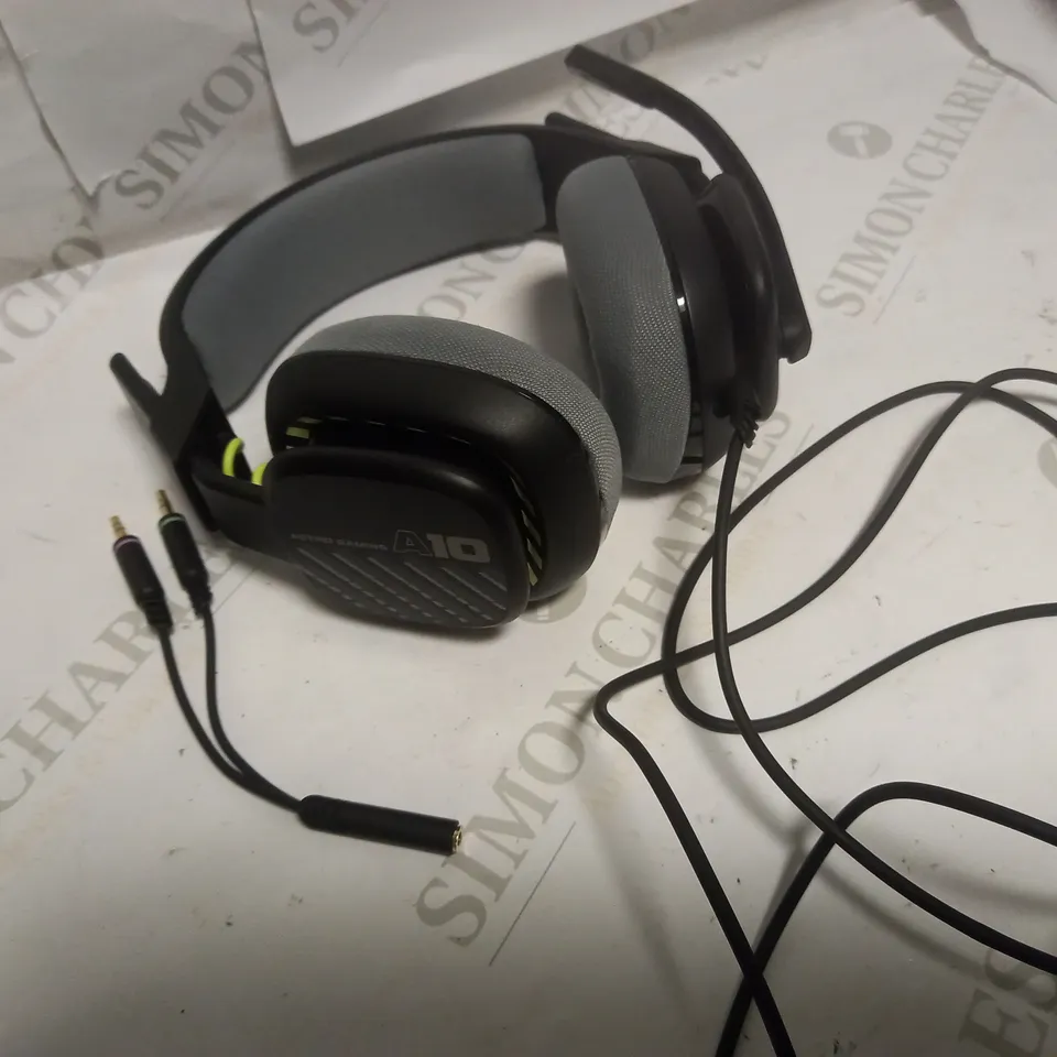 ASTRO A10 WIRED GAMING HEADSET FOR XBOX, BLACK/GREEN