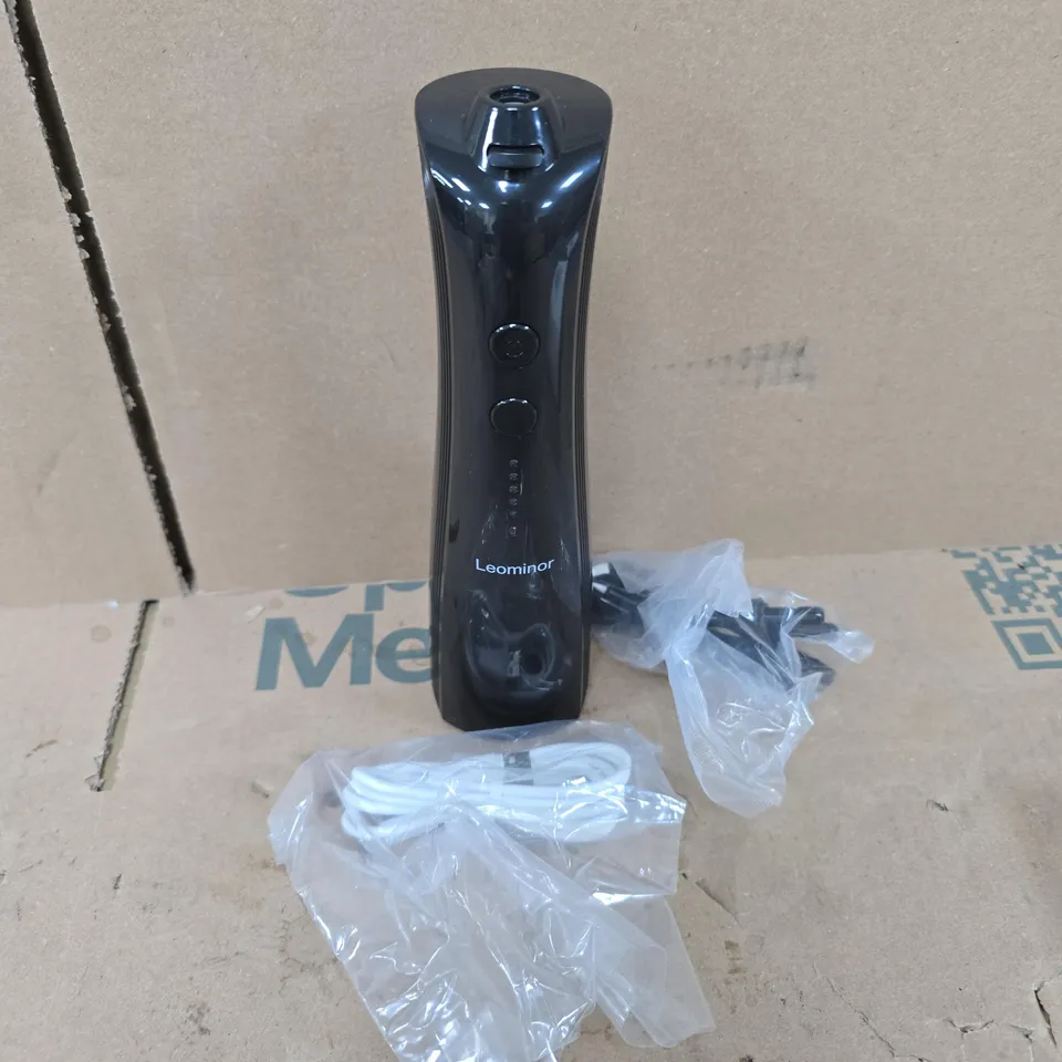 BOXED LEOMINOR PORTABLE ORAL IRRIGATOR IN BLACK