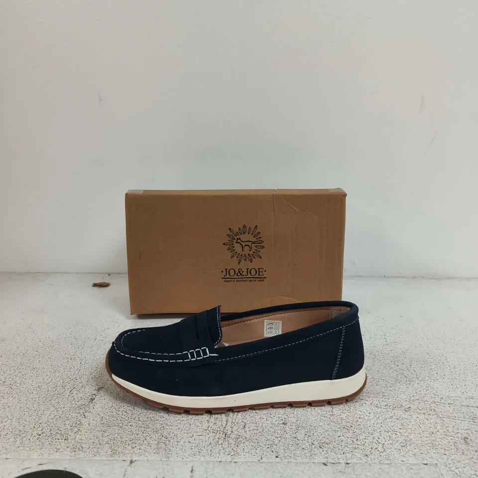 JO&JOE LIMA NAVY LOAFERS – UK 8