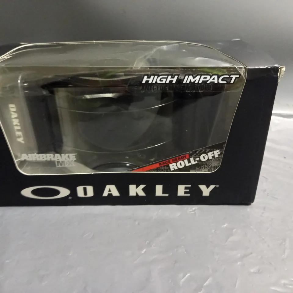 OAKLEY HIGH IMPACT AIRBRAKE MX ANTI-FOG GOGGLES