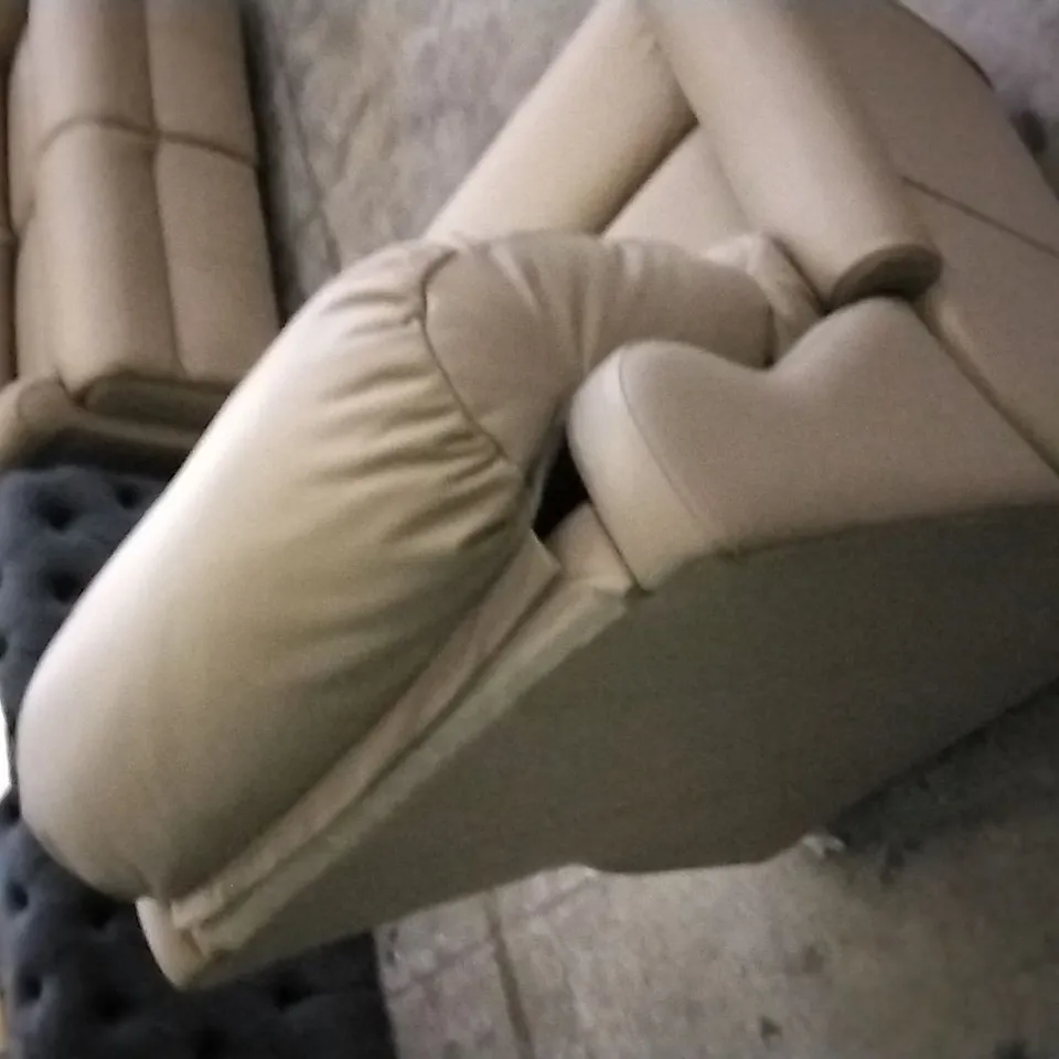 QUALITY BRITISH DESIGNED & MANUFACTURED G PLAN MOCHA LEATHER ARMCHAIR 