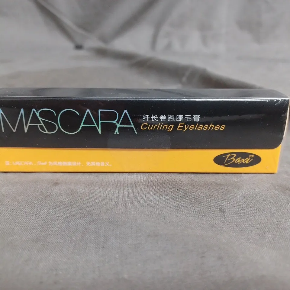 APPROXIMATELY 15 SEALED CURLING EYELASHES MASCARAS
