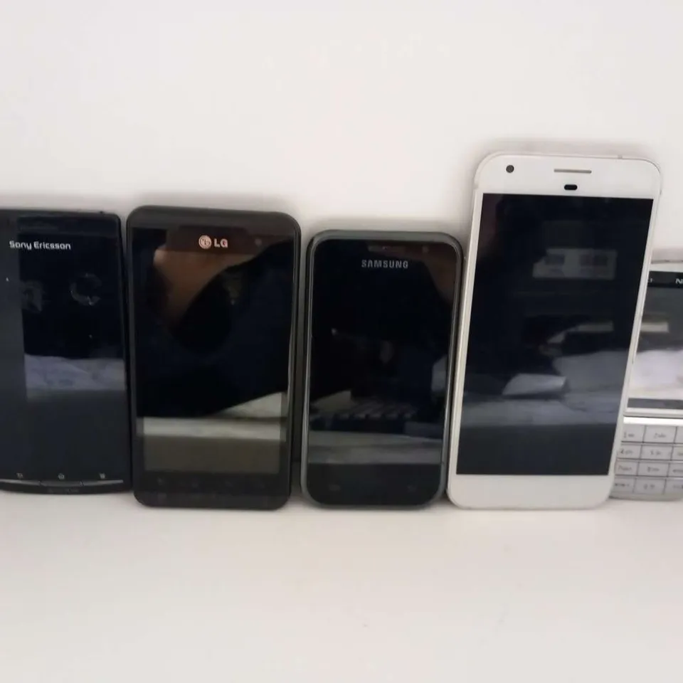 FIVE ASSORTED MOBILE PHONES TO INCLUDE; NOKIA C3-01, GOOGLE G-2PW2100, SAMSUNG I9000, LG 3D STEREOSCOPIC, SONY XPERIA