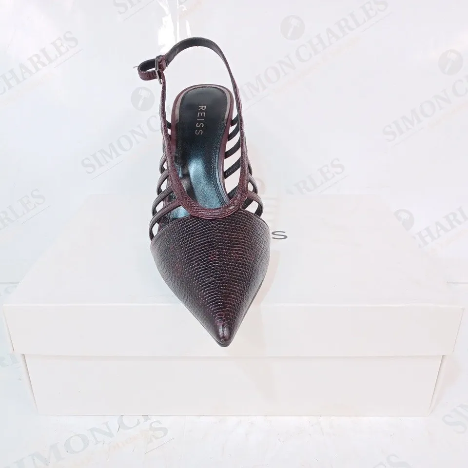BOXED PAIR OF REISS DAPHNE SLINGBACK HEELS IN POMEGRANATE SIZE 6