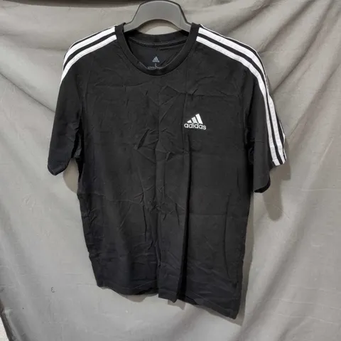 ADIDAS BLACK T-SHIRT WITH WHITE STRIPES – SIZE L