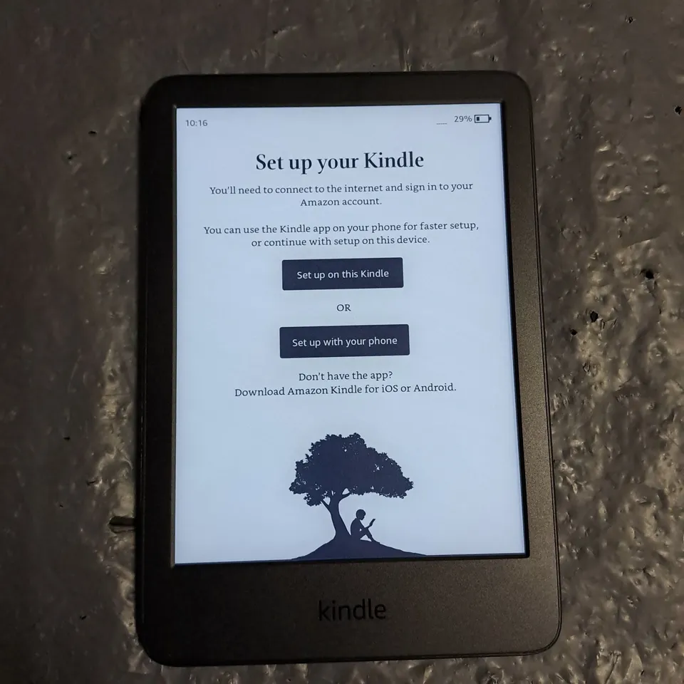 UNBOXED AMAZON KINDLE E-READER - RS23CV