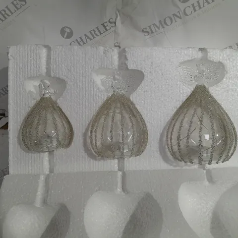JULIEN MACDONALD SET 3 PRELIT GLASS ANGELS 
