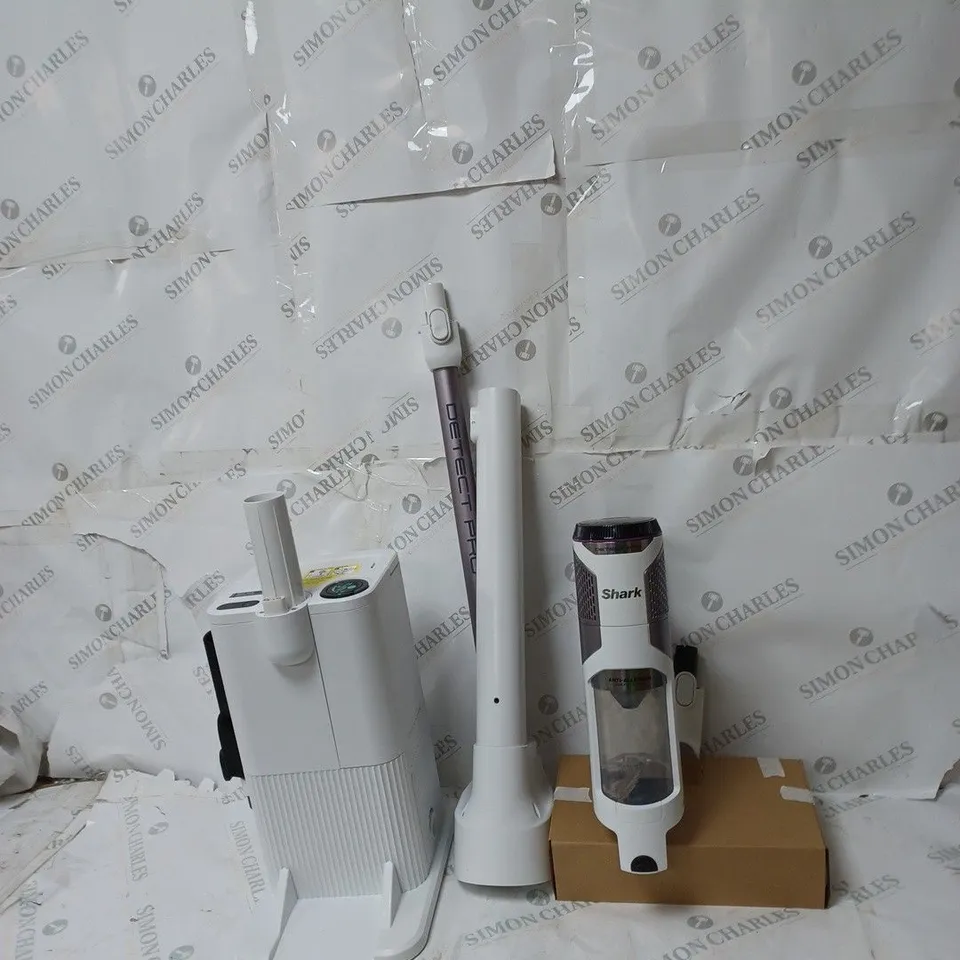 SHARK DETECT PRO 1.3L AUTO EMPTY VACUUM CLEANER IW3510UK