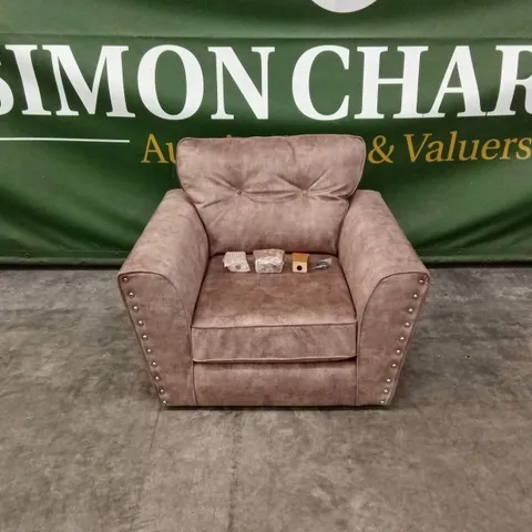 AMAYA FABRIC ARMCHAIR