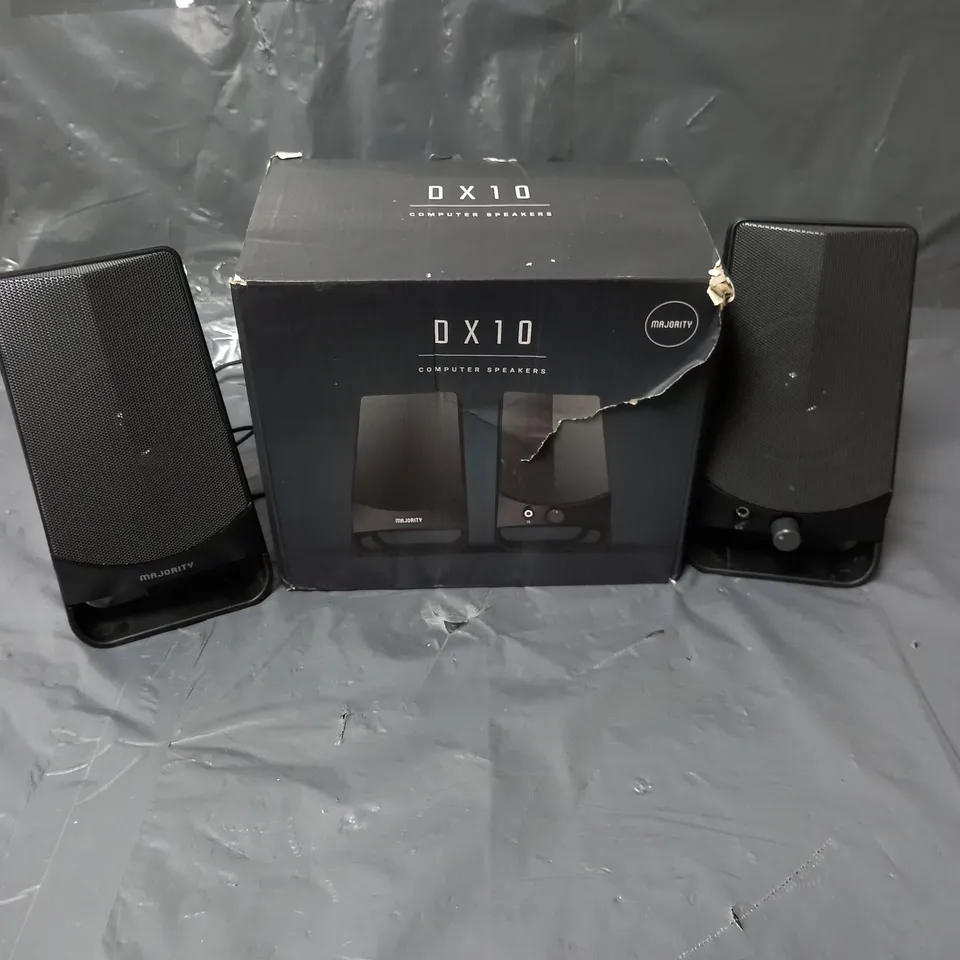 BOXED MAJORITY OX10 COMPUTER SPEAKERS 