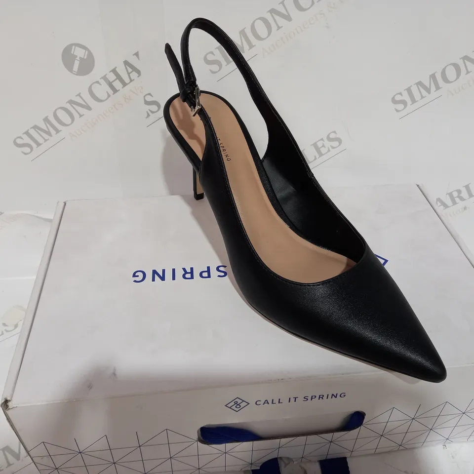 BOXED CALL IT SPRING MYKEL BLACK HEEL SHOES - SIZE 5