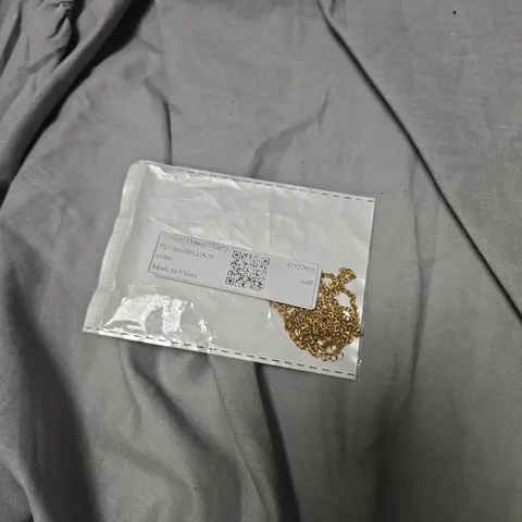GOLD-TONE CHAIN NECKLACE
