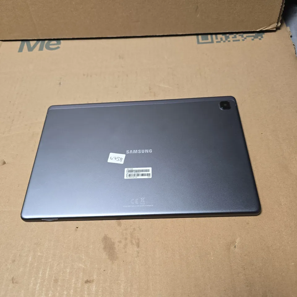 SAMSUNG GALAXY TAB A7