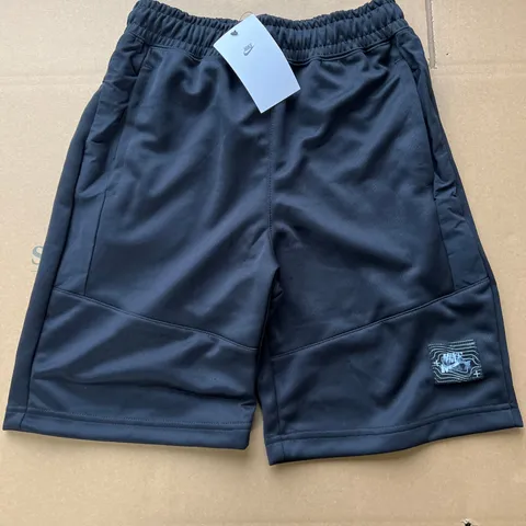 NIKE AIR MAX BOYS LARGE SHORTS