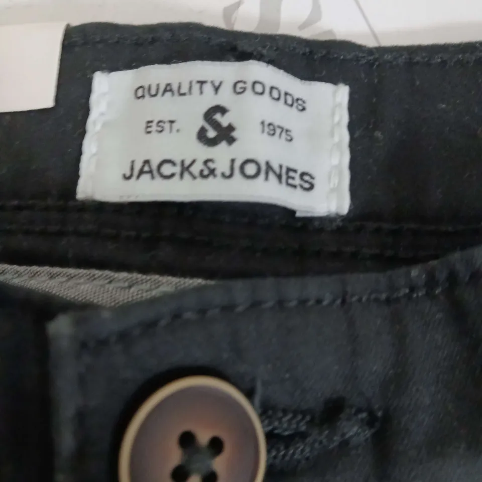 JACK & JONES BLACK JEANS SIZE 30 34
