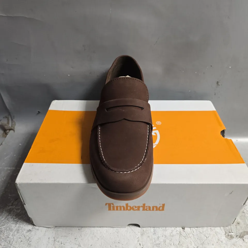 BOXED PAIR OF TIMBERLAND CLASSIC BOAT SHOES IN COCOA - UK 11
