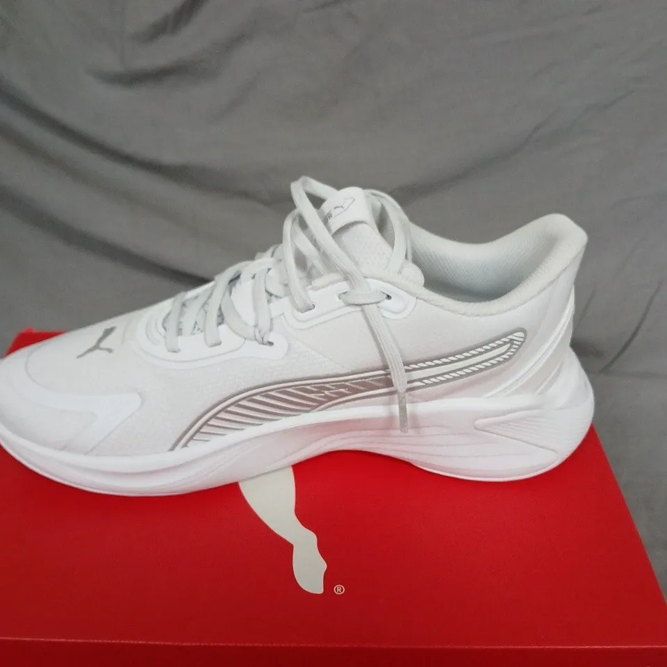 BOXED PUMA PWR HYBRID TR WNS WHITE TRAINERS – UK 8 